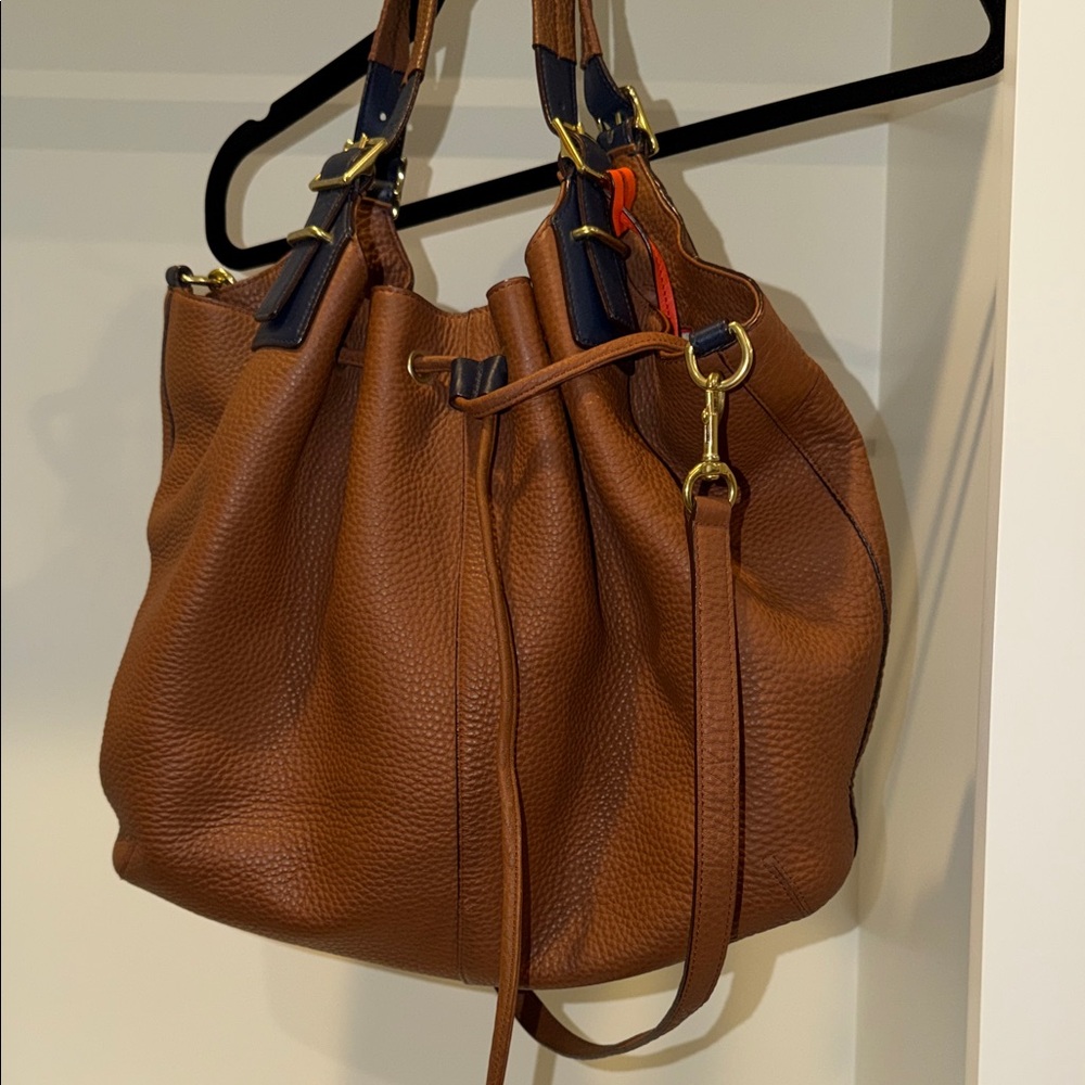 COACH Legacy Leather Drawstring XL Crossbody Shoulder 25307